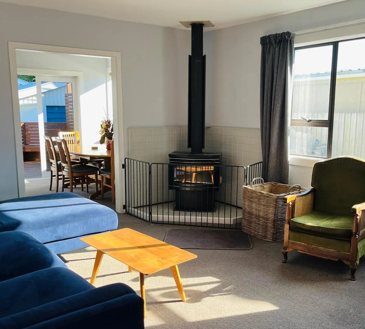 Cosy Winter Beach Escape Christchurch